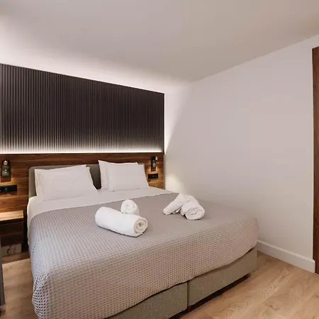 Kantoni Apartmán Corfu (city)