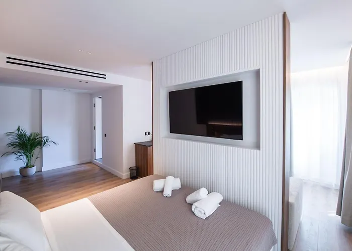 Apartament Kantoni *