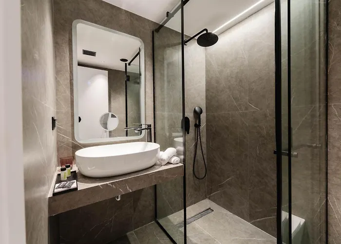 Kantoni Apartament *