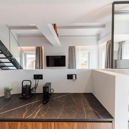 Kantoni Corfu (city)