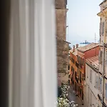 Kantoni Appartement *